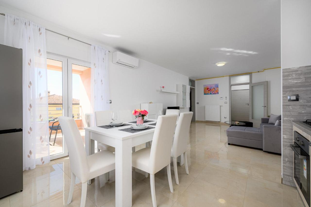Stancija Amoroso Porec Apartments Eksteriør bilde