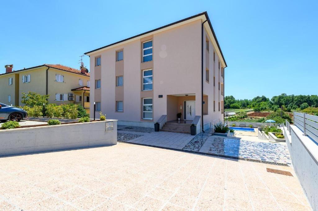 Stancija Amoroso Porec Apartments Eksteriør bilde
