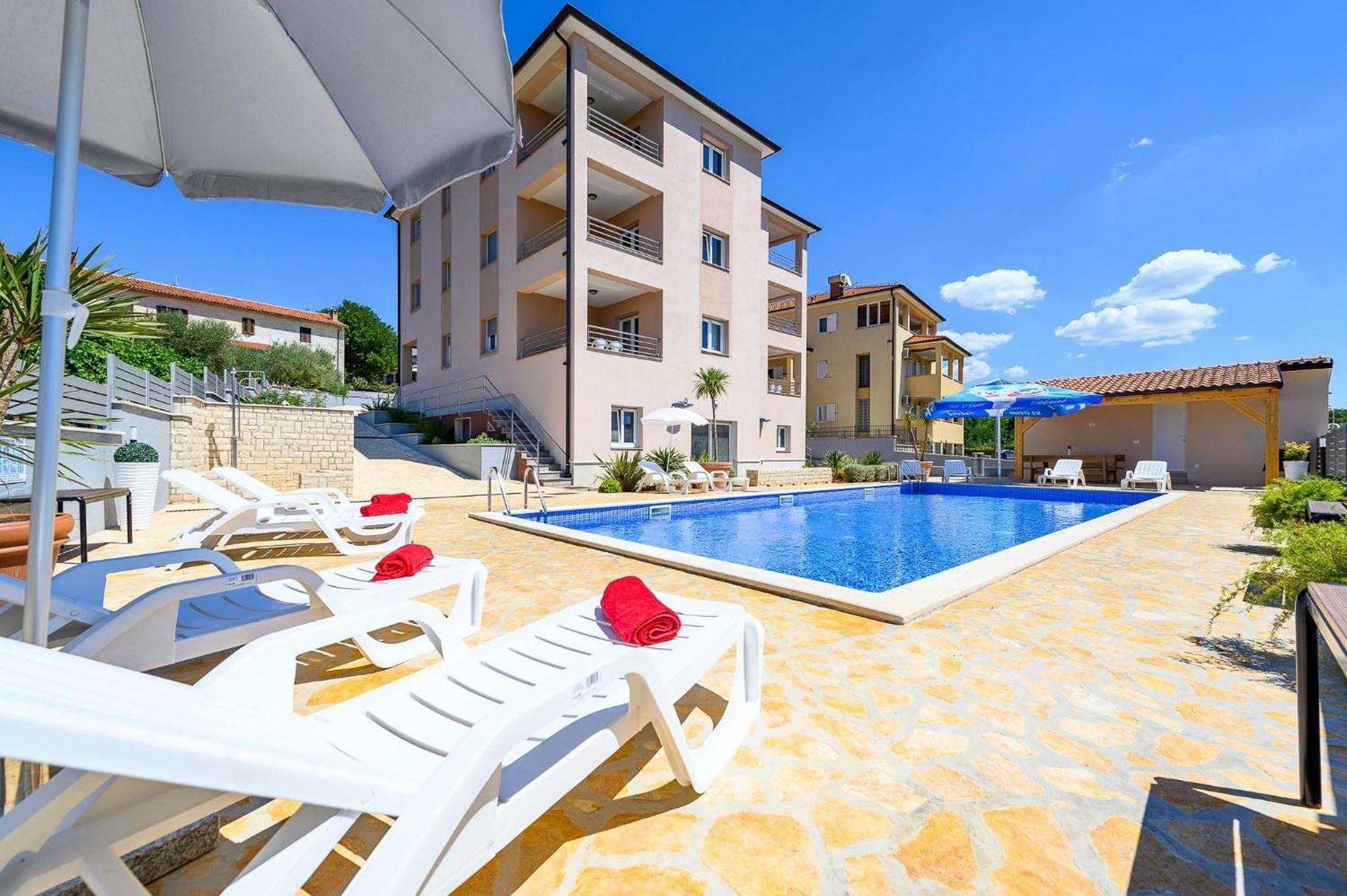 Stancija Amoroso Porec Apartments Eksteriør bilde