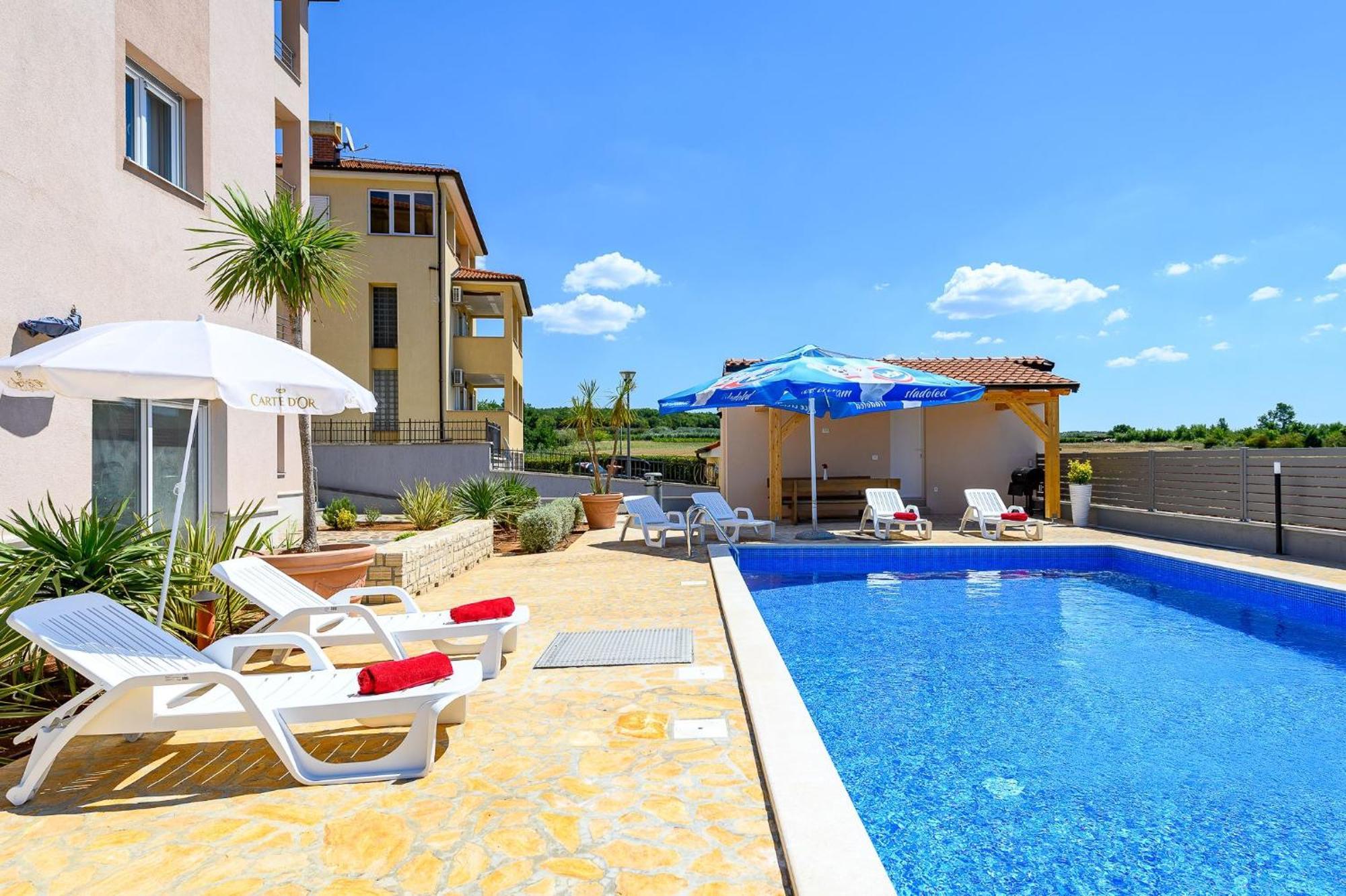 Stancija Amoroso Porec Apartments Eksteriør bilde